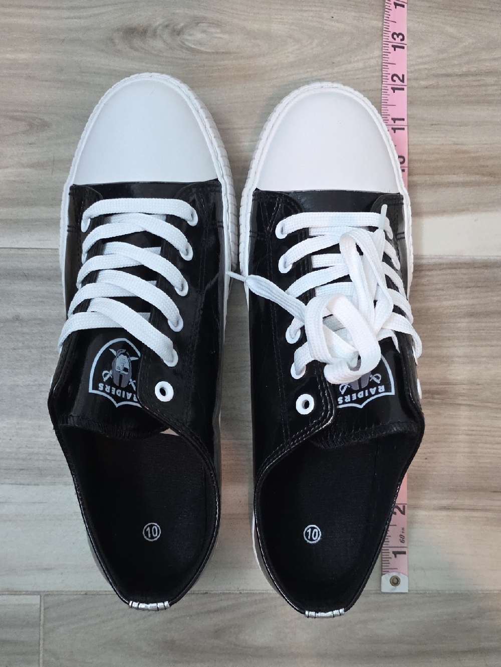 NWB FOCO Las Vegas Raiders  Low-Top Sneakers